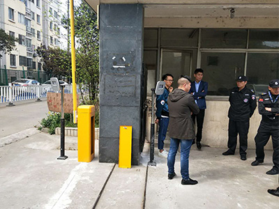方管